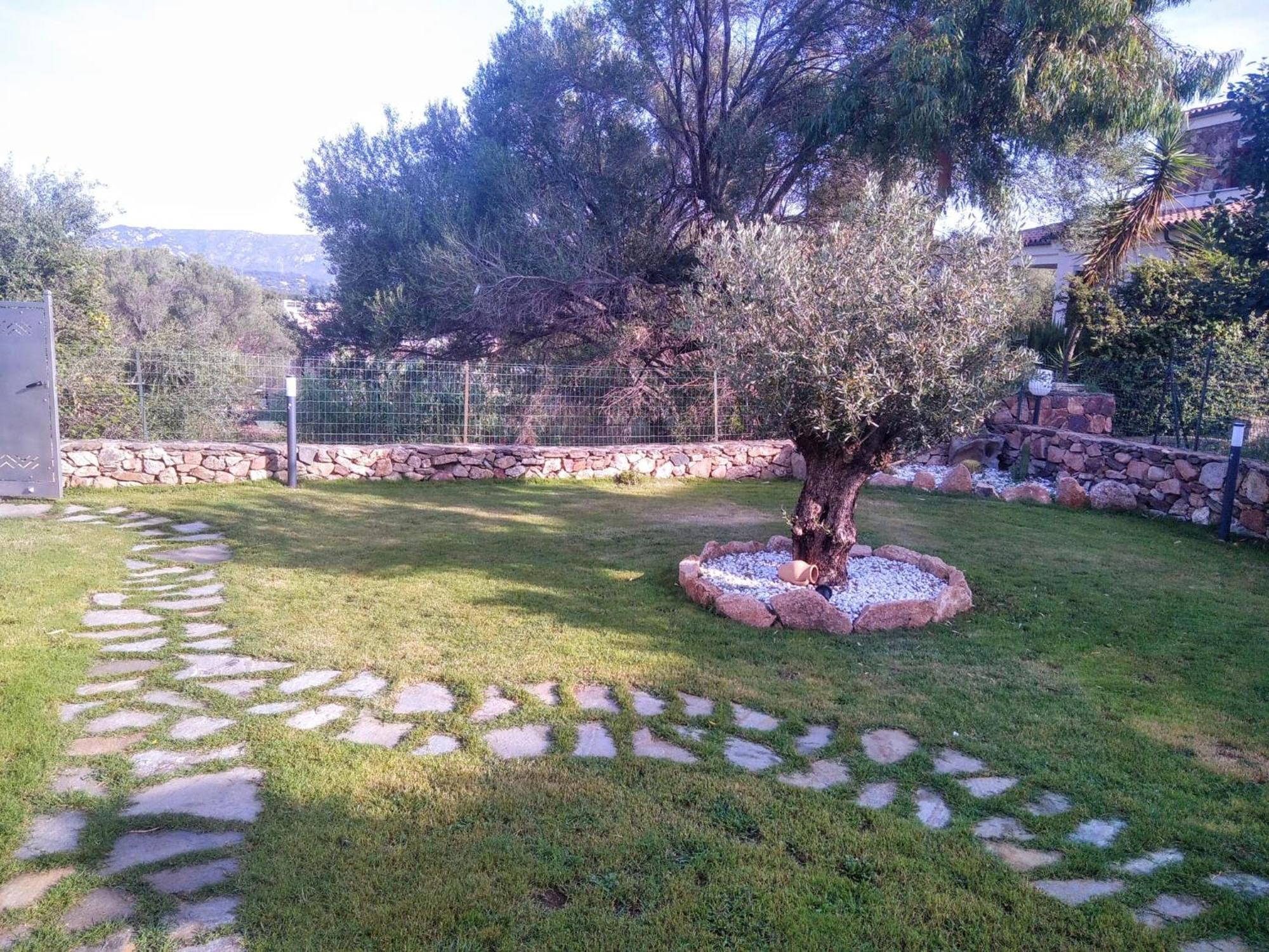 Villetta Cala D'Ambra San Teodoro  Exterior photo